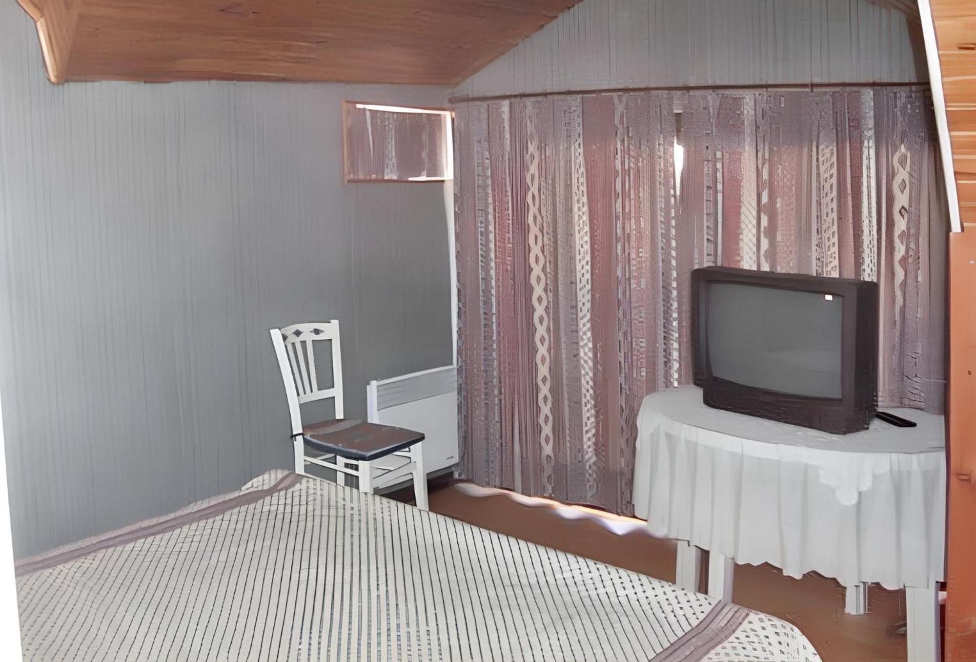 Vakantiehuis Maison Chaleureuse Pres Des Pistes De - Cheminee
